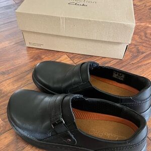 Clarks Men's Black Leather Loafers